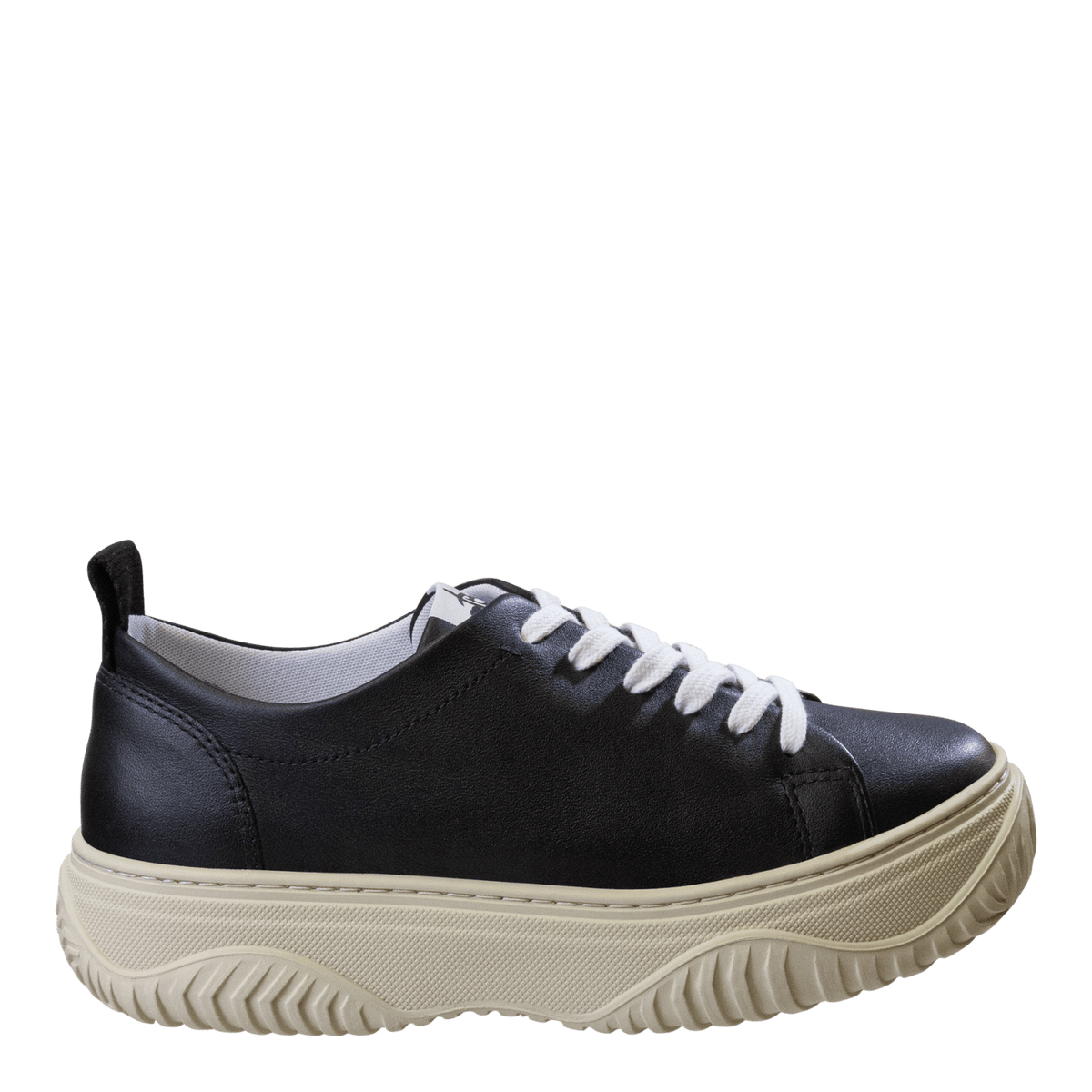 Pangea Platform Sneakers • Black