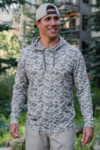 Performance Hoodie • Deer Camo