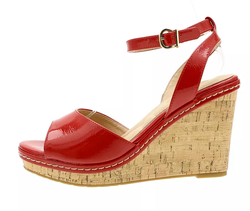 Beaming Wedge • Red