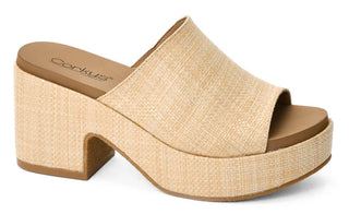 Corky's Totally Buggin Wedge • Raffia