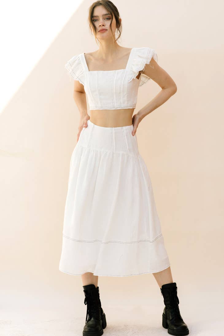 Monochromatic Stitch Detailed Skirt • White