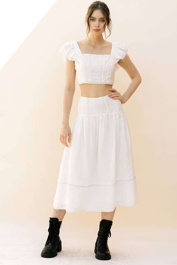 Monochromatic Stitch Detailed Skirt • White